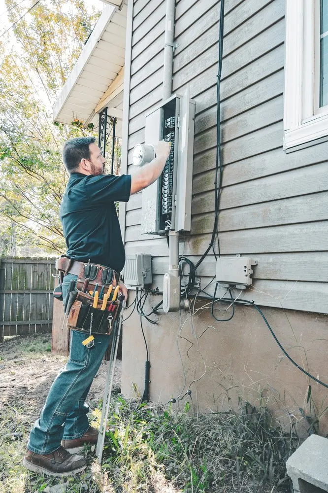 Certified electrical service for homes in wiring installation,  by 