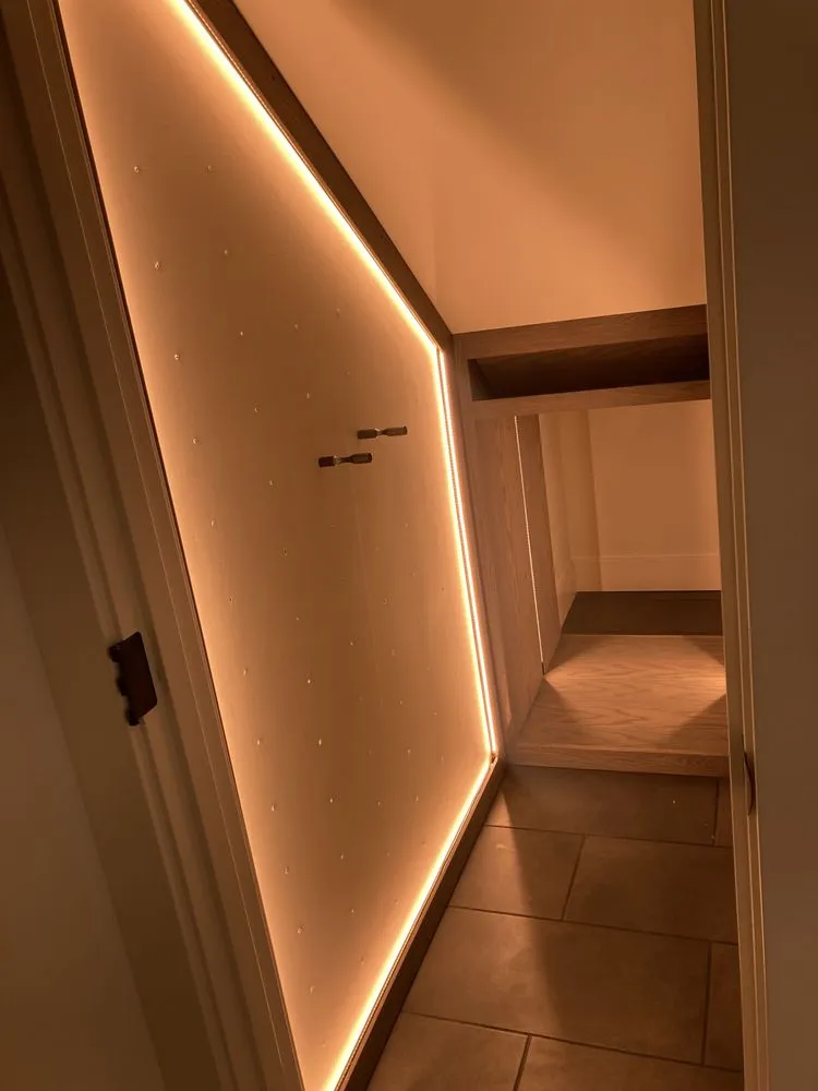 Slide of Huckleberry Electric