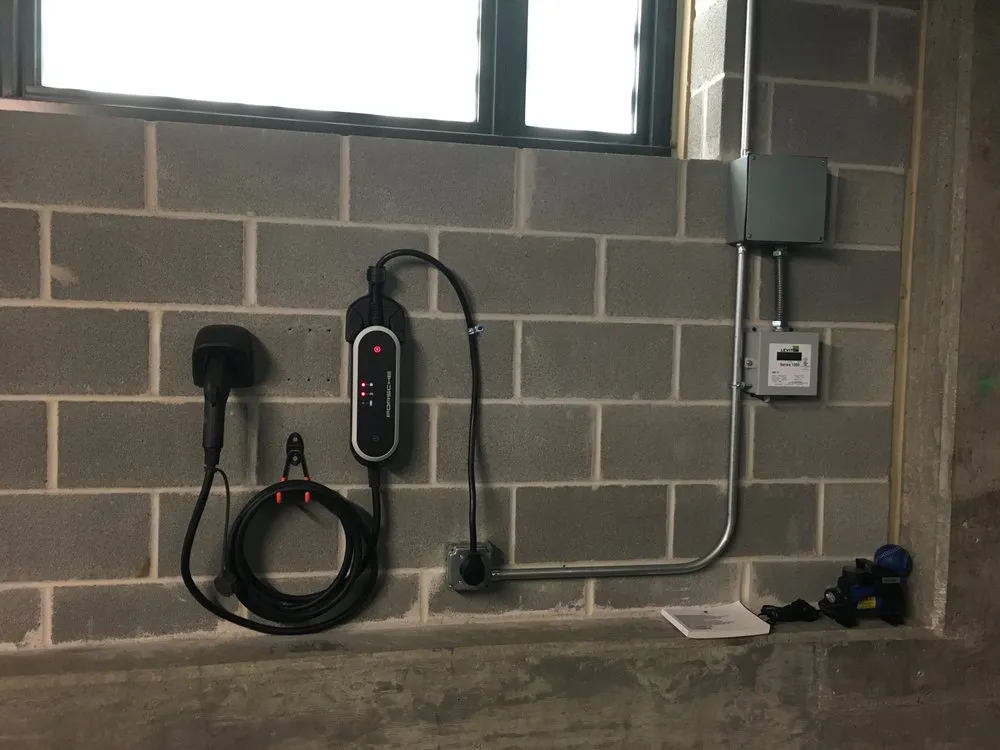 Slide of Huen Electric