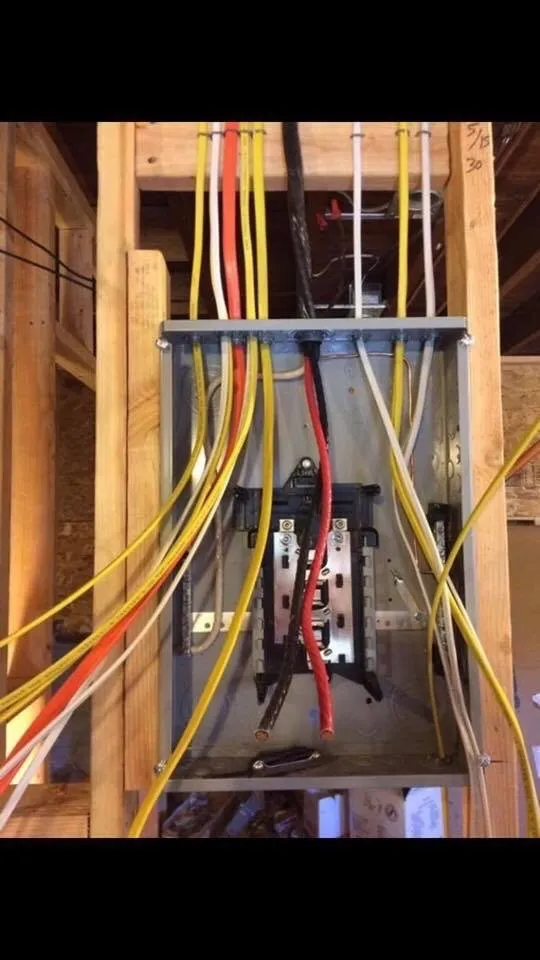 Slide of Huerta Electrical Services