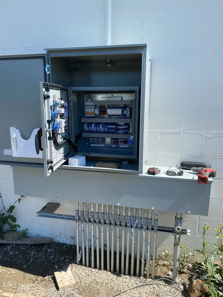 Slide of Huff Electric