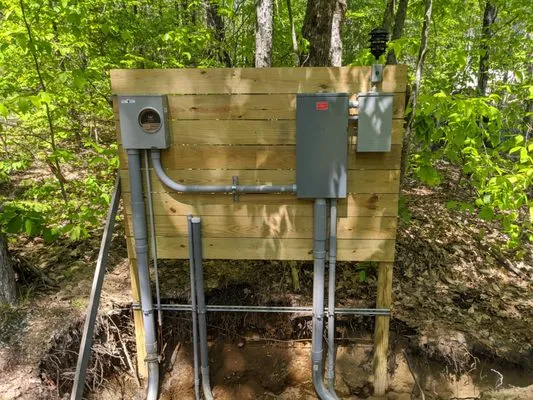 Hughes Electric Logo