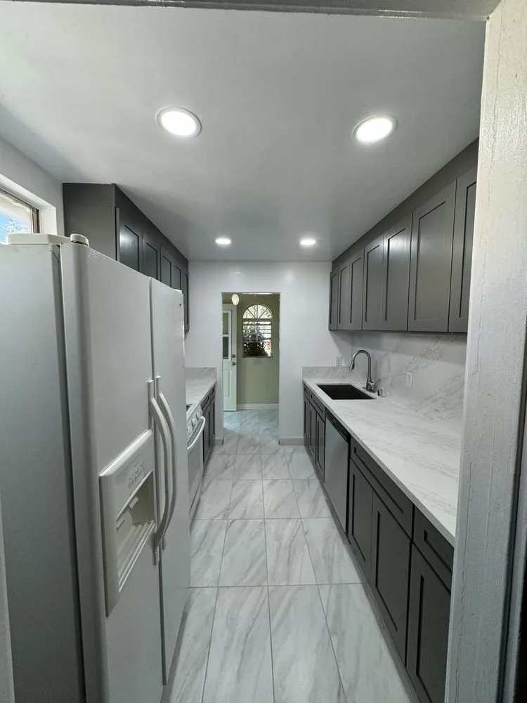 Licensed wiring installation service in Pacoima, CA - Hugo Handyman