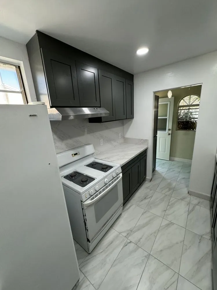 Professional wiring installation experts serving Pacoima, CA - Hugo Handyman