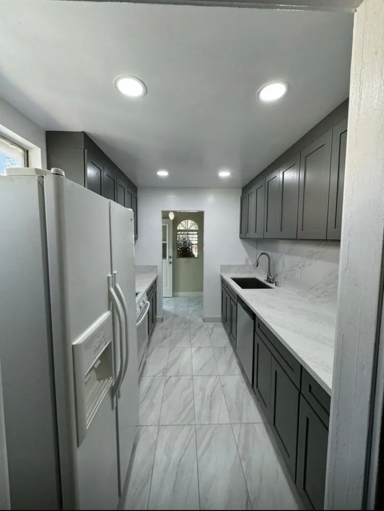Reliable electrical repair experts serving Pacoima, CA - Hugo Handyman