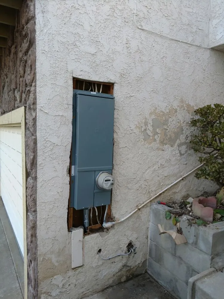 Slide of Huidor Electric