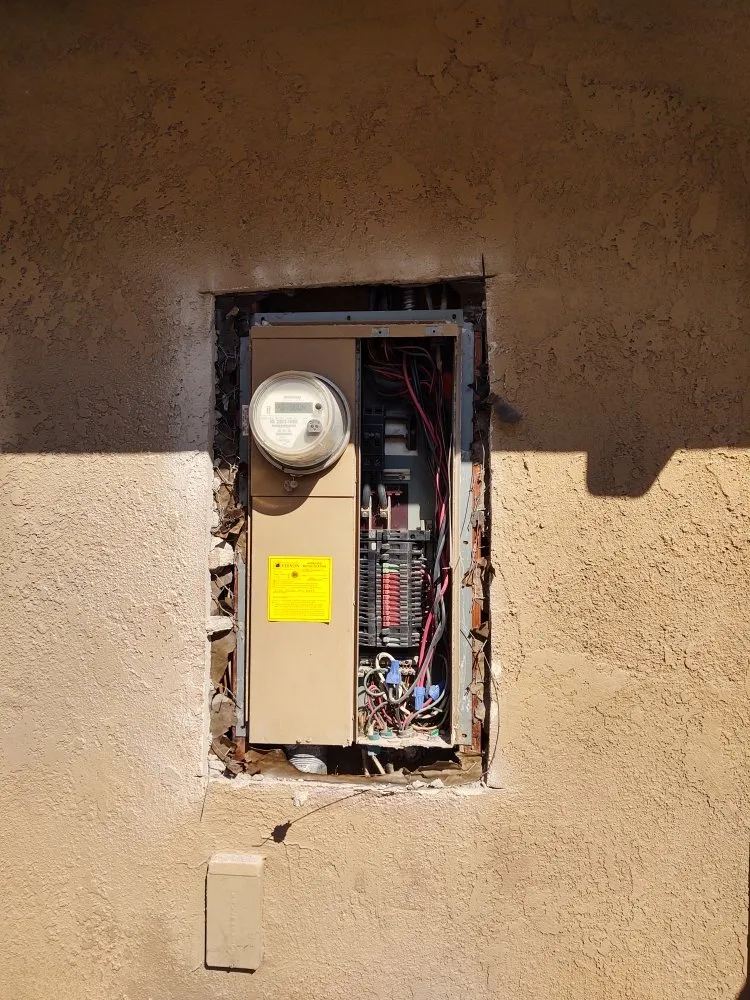 Slide of Huidor Electric