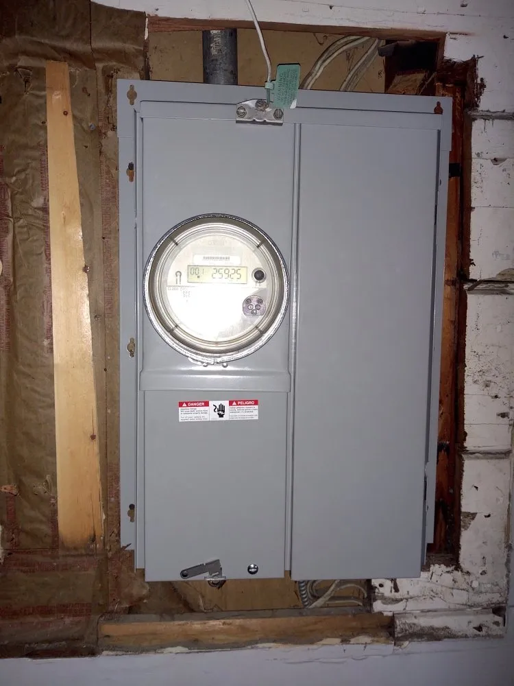 Slide of Huidor Electric