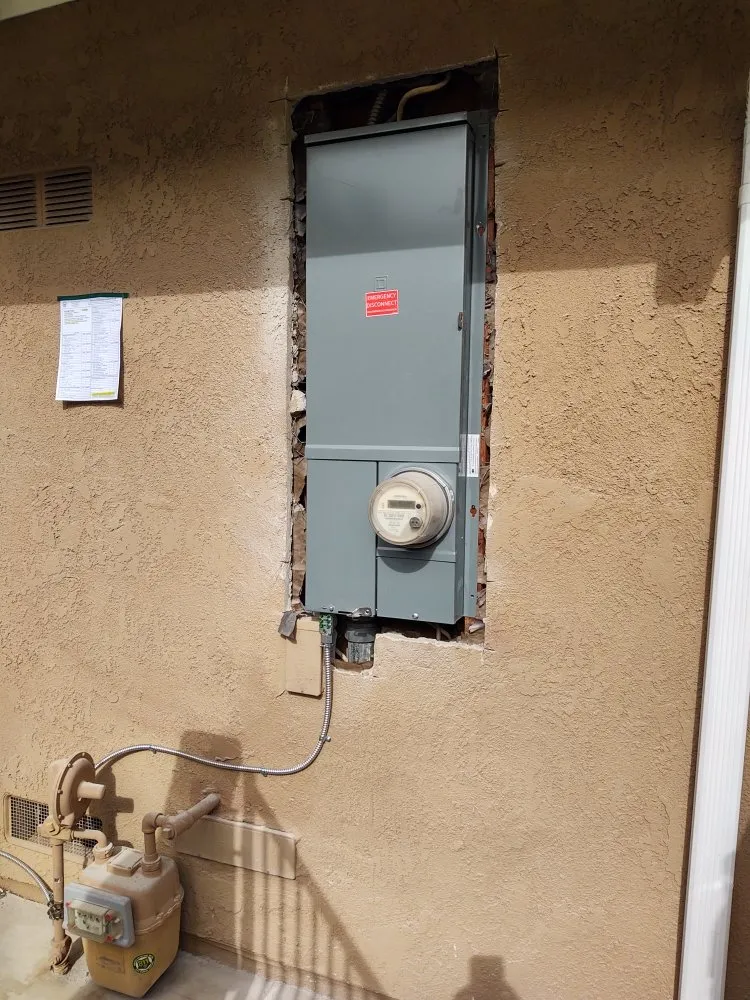 Slide of Huidor Electric