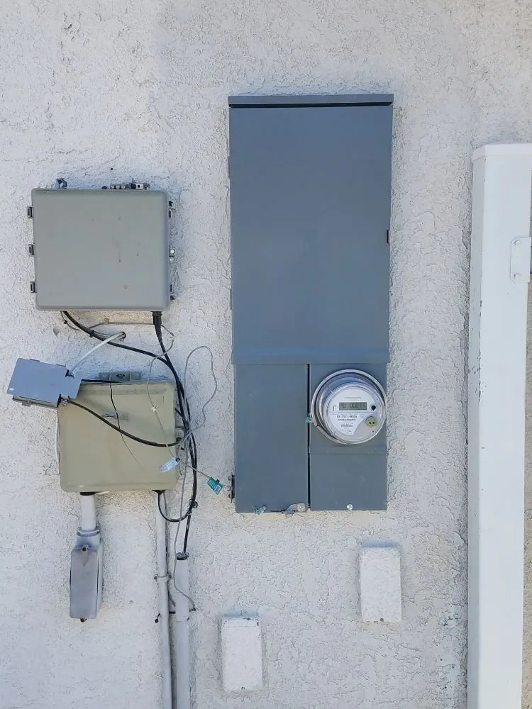 Slide of Hull Electric