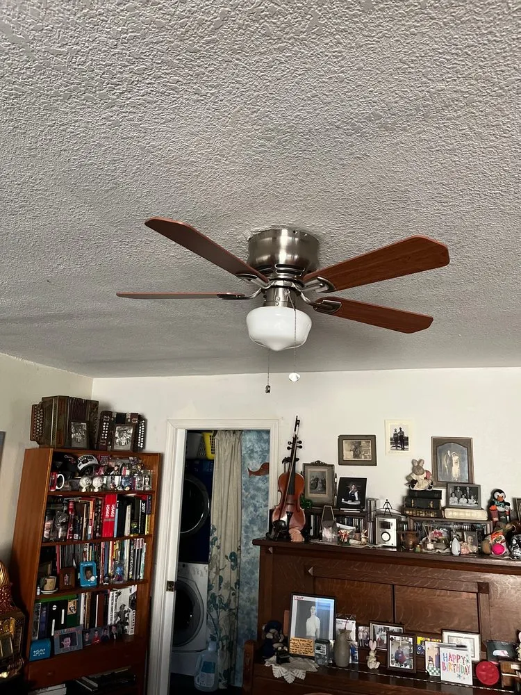 Slide of Humble Electrical Solutions