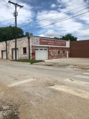 Hummel's Weatherford Battery & Electric Logo