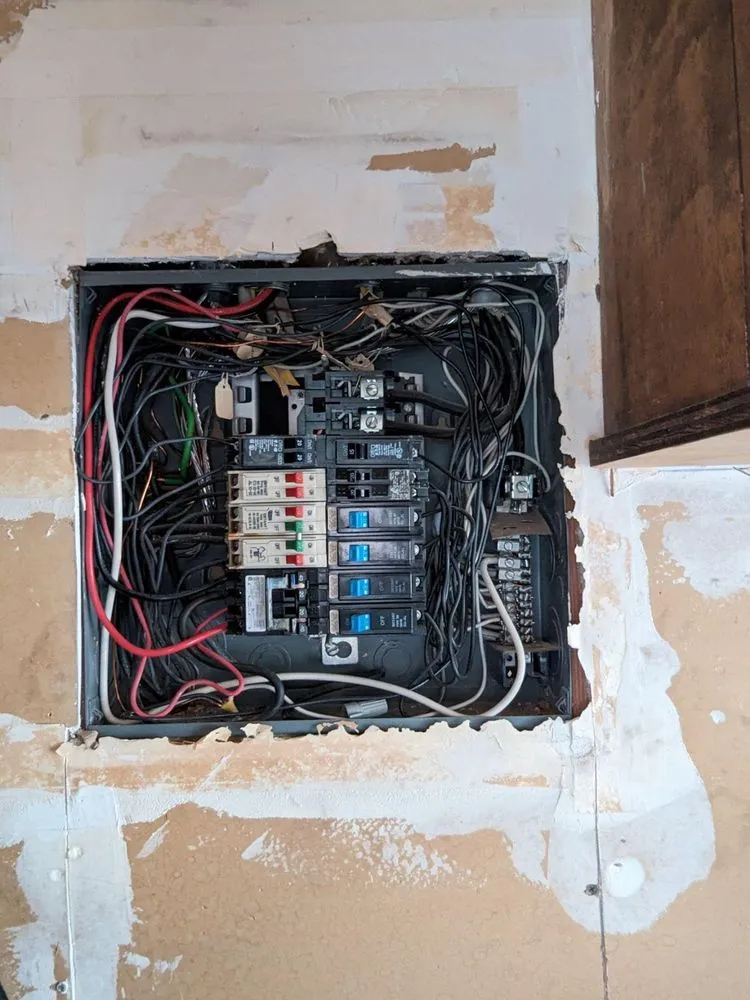 Slide of Hummingbird Electric