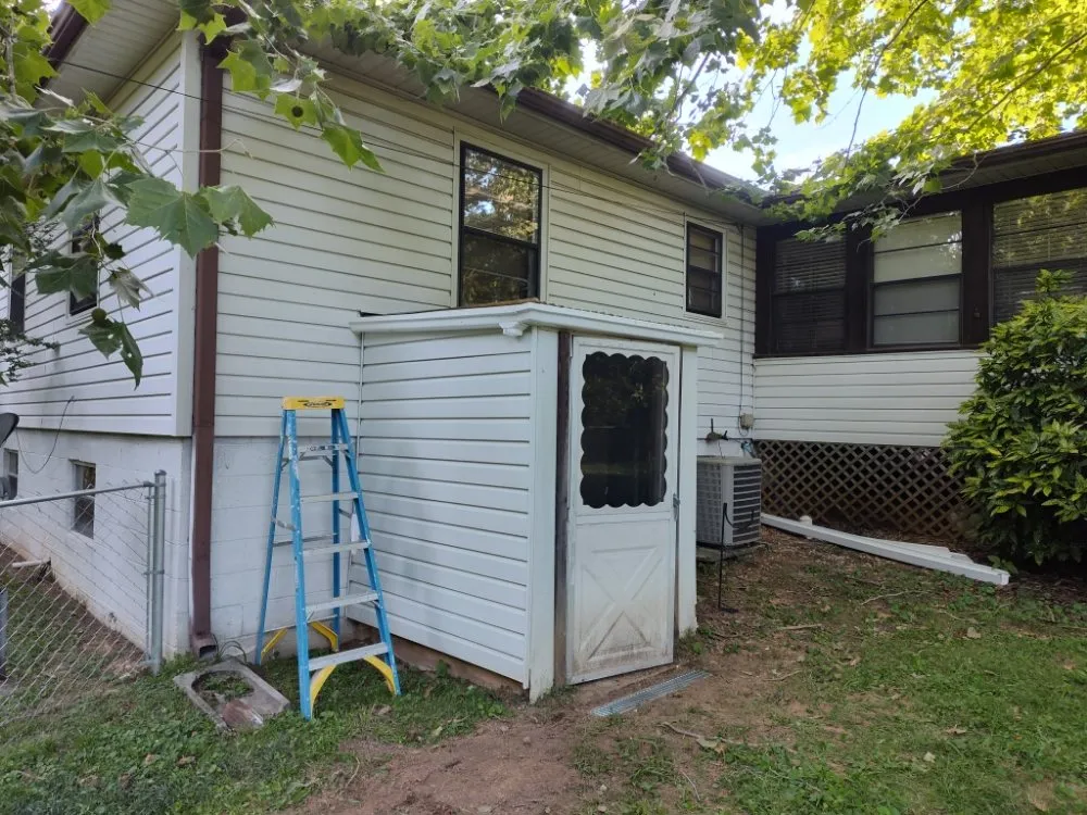 Slide of Humphrey's Handyman Services