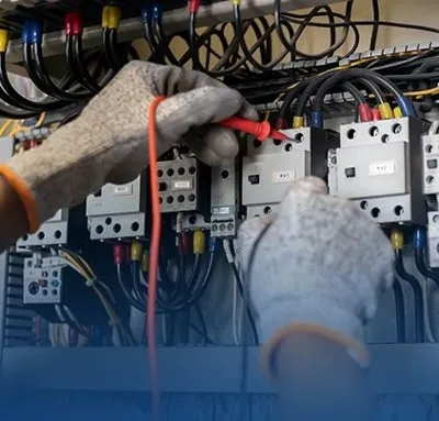 Slide of Hunt Electrical Services