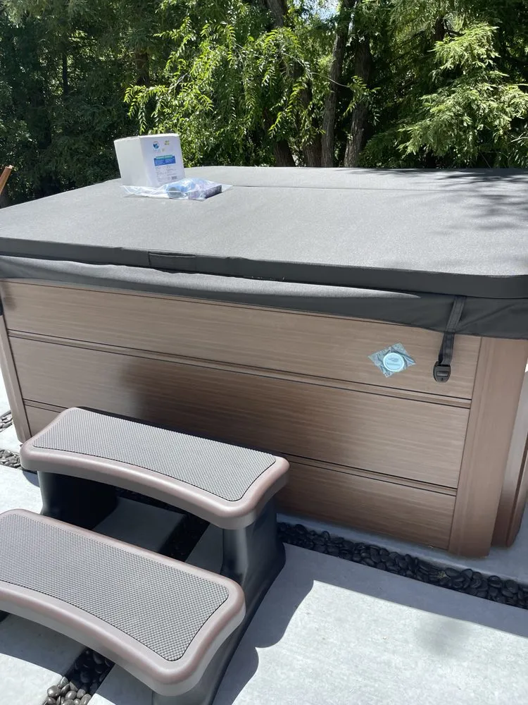 Slide of Hunter Construction & Electric