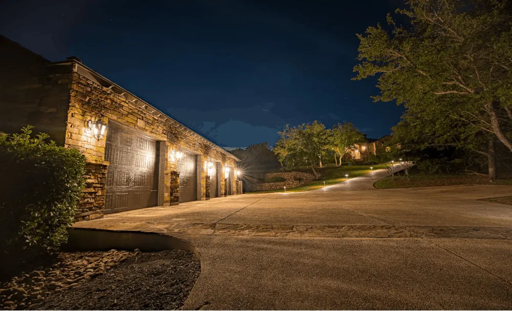 Slide of Hunter Service Group