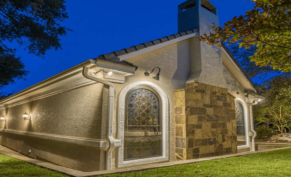 Trusted electrician providing lighting installation in , 