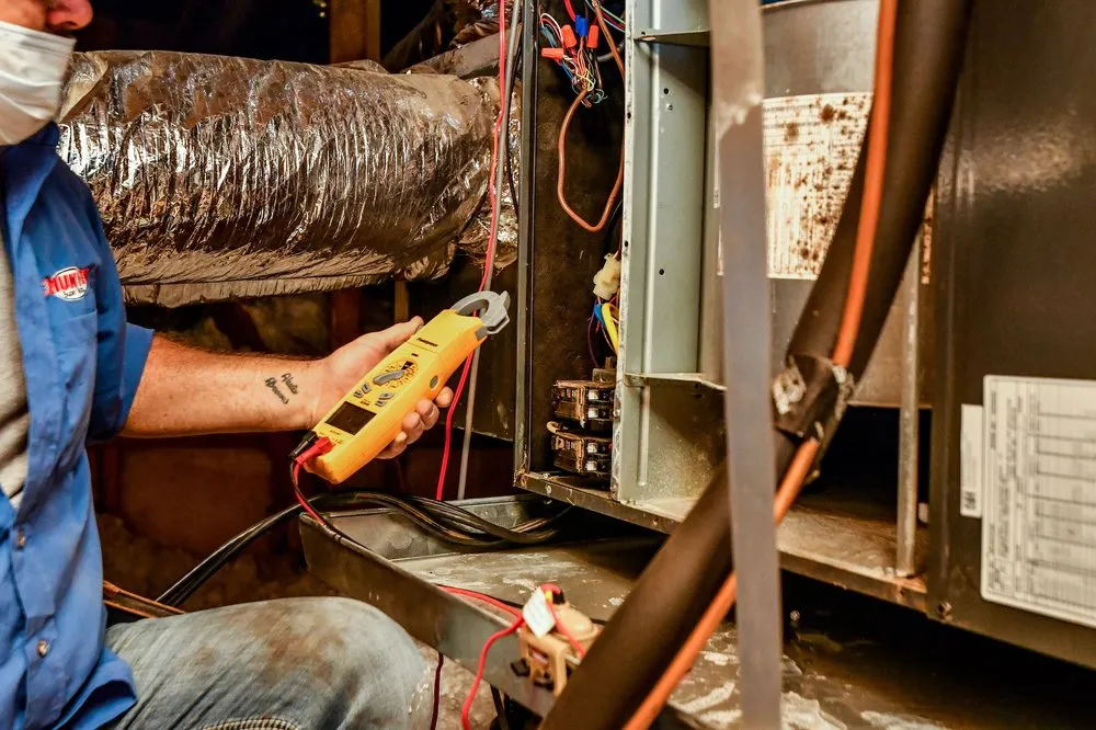 Affordable emergency electrical service in ,  by Hunter Super Techs