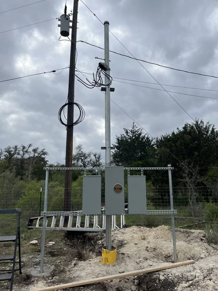 Licensed circuit breaker repair service in , - Hunter Williams Electrical Services