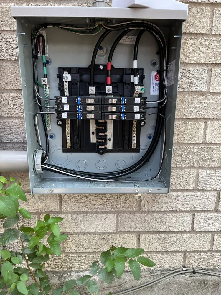 Reliable circuit breaker repair service in , - Hunter Williams Electrical Services