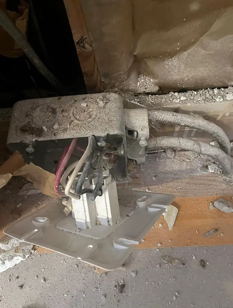 Slide of Huntridge Electric