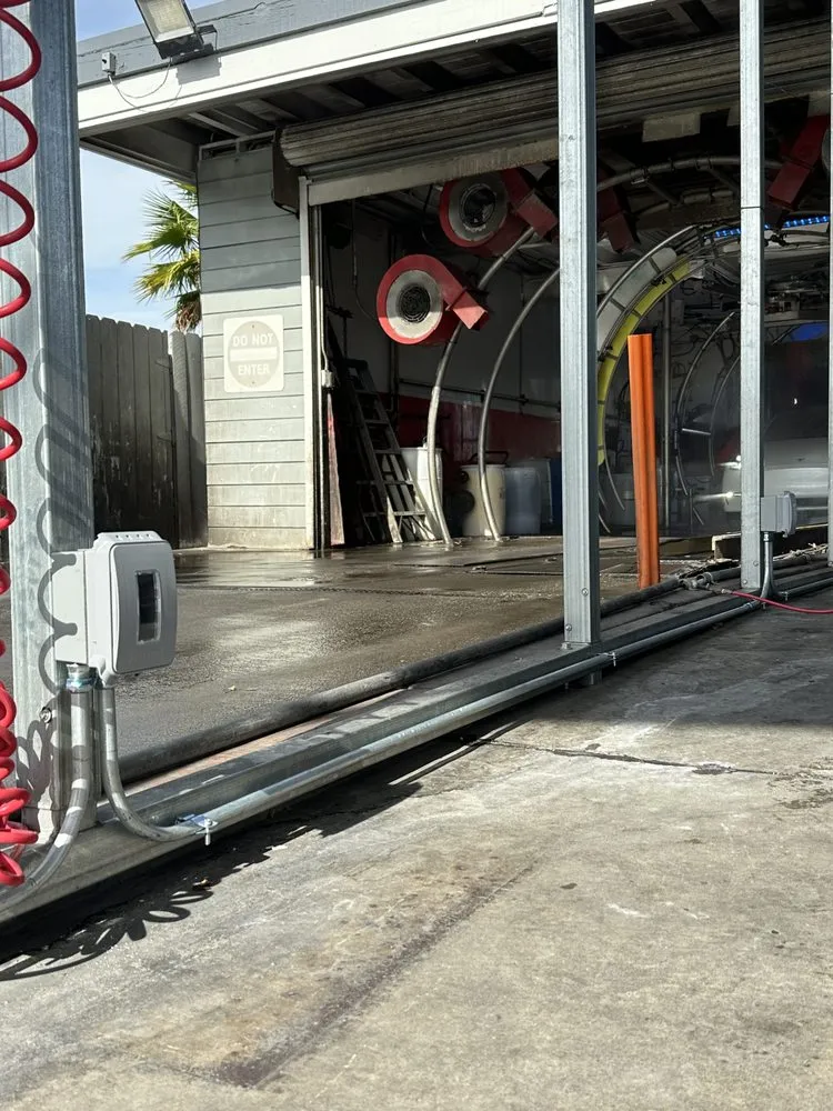 Slide of Hunts Electrical Contracting