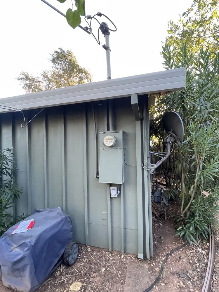 Slide of Hunts Electrical Contracting