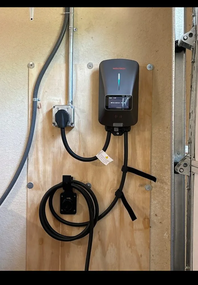 Slide of Hunts Electrical Contracting