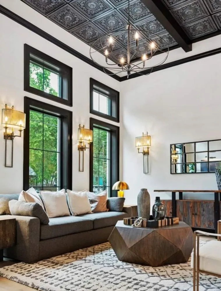 Slide of Huracan Restoration LLC