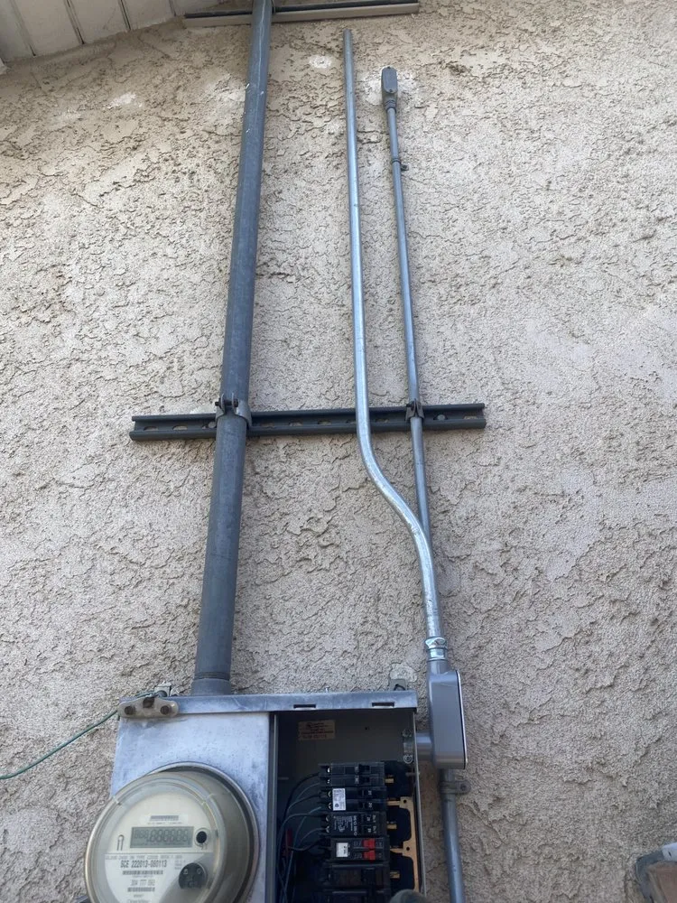 Reliable electrician providing wiring installation in , 