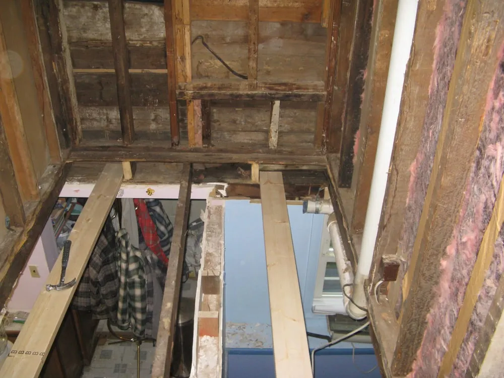 Slide of Hutchings Illumination & Renovation