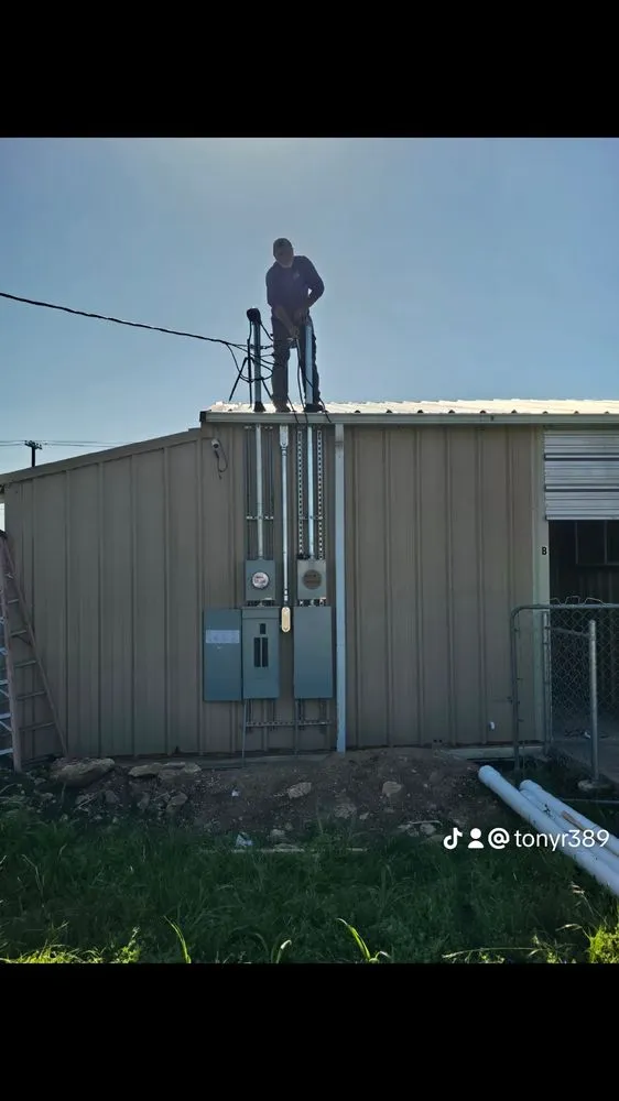 Trusted outlet and switch repair in Brazos Bend, TX by Hutchison Electric