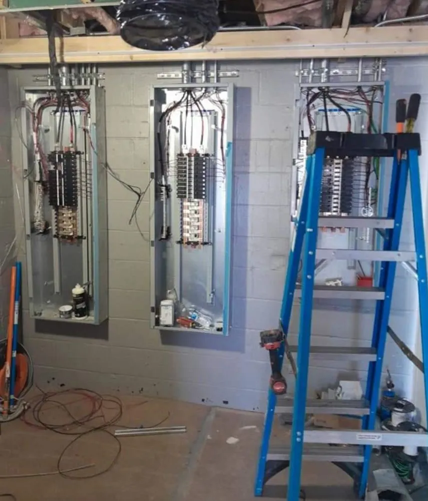 Affordable circuit breaker repair experts serving Brazos Bend, TX - Hutchison Electric