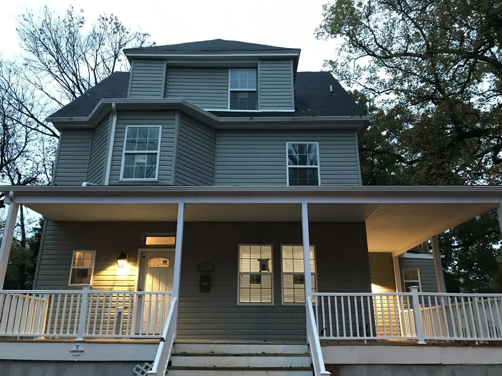 Emergency electrical service for homes in circuit breaker repair,  by 