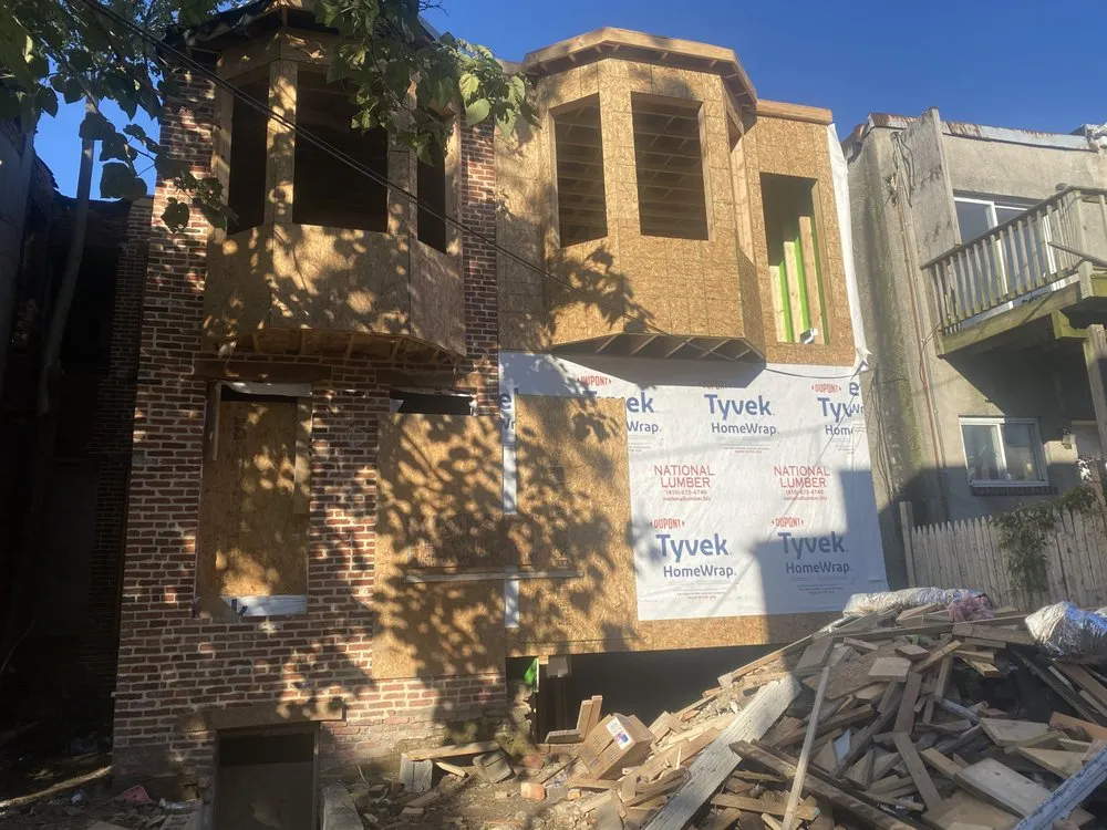 Licensed circuit breaker repair in ,  by HWC Electric Holden Washington & Company