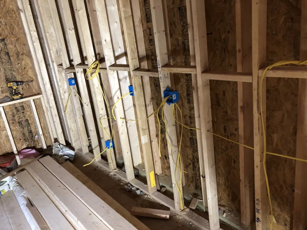 Slide of HWC Electric Holden Washington & Company