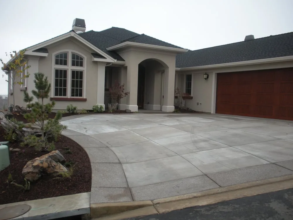 Slide of Hy-Tech Electric