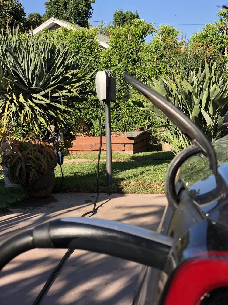 Slide of Hybrid Electric Solutions