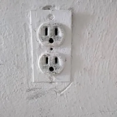 Hyde Park Electrical Logo