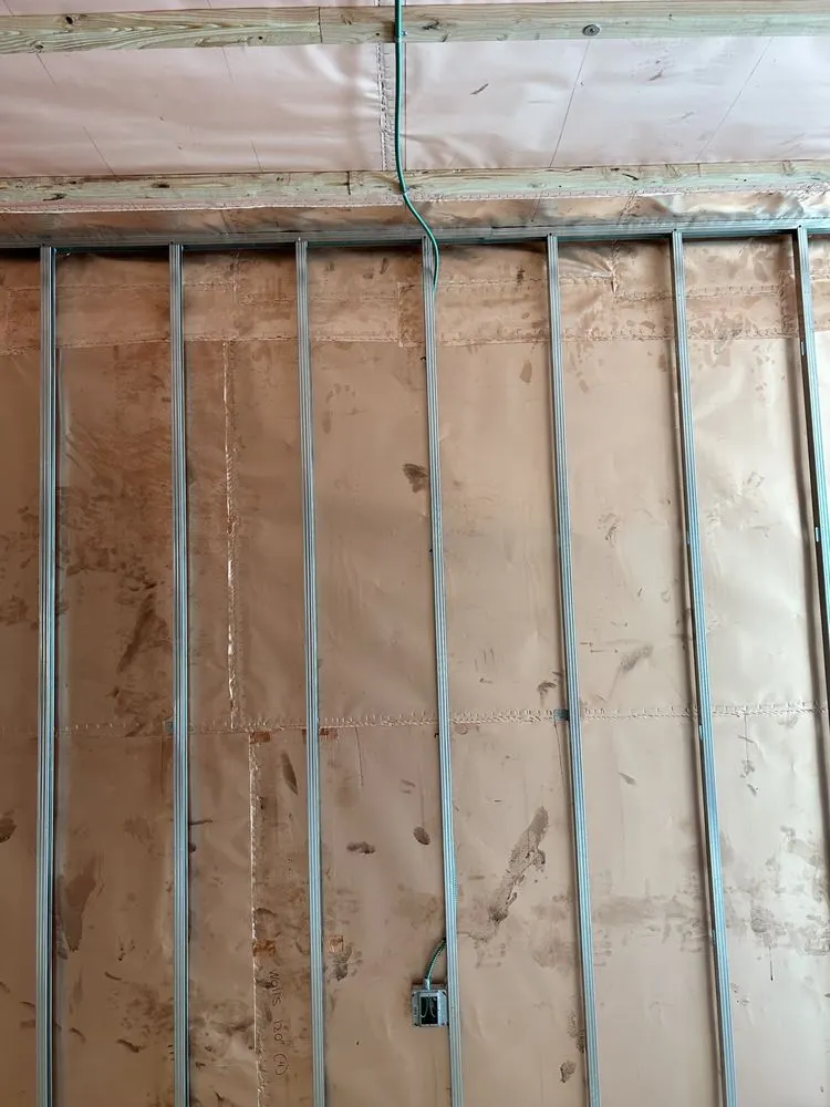 Slide of I AM Handyman