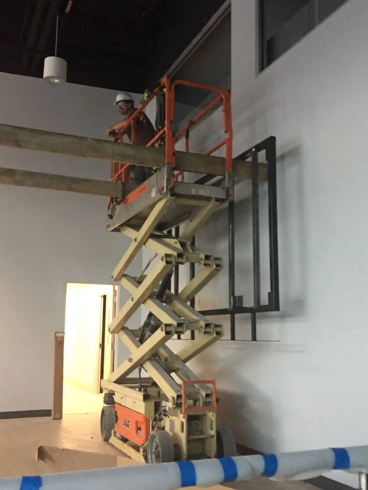 Slide of I MOUNT TVs