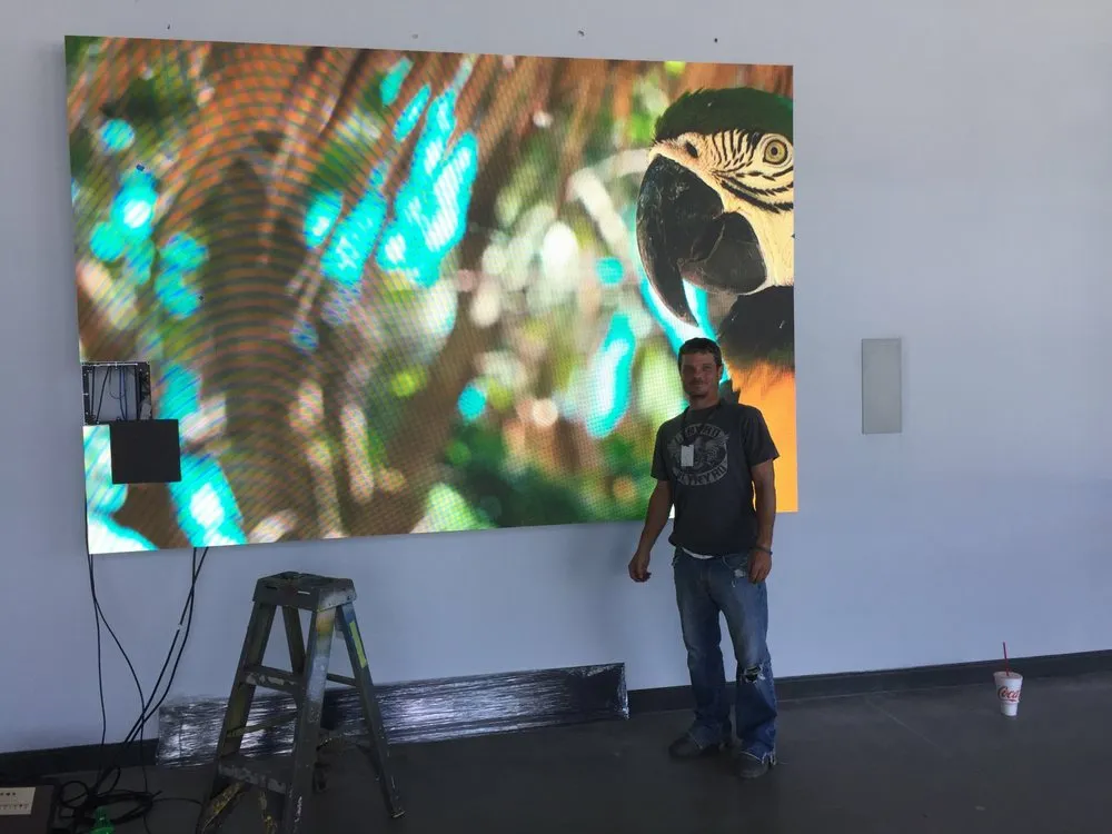 Slide of I MOUNT TVs