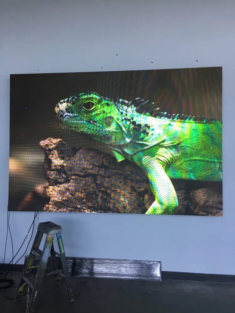 Slide of I MOUNT TVs