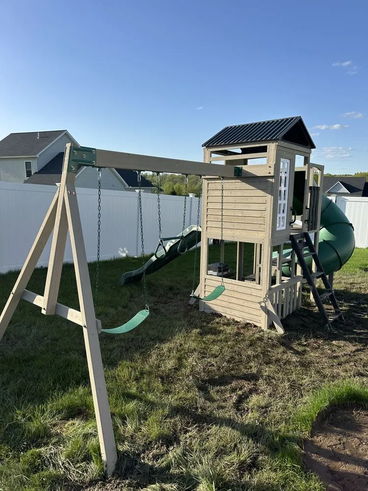 Slide of I-ReM Electric & Construction