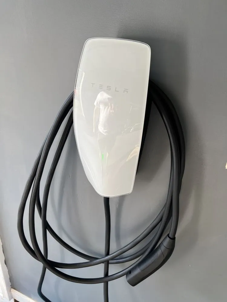 Slide of I2T Inspections And Electrical Services