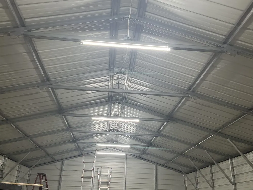 Expert electrician providing circuit breaker repair in , 