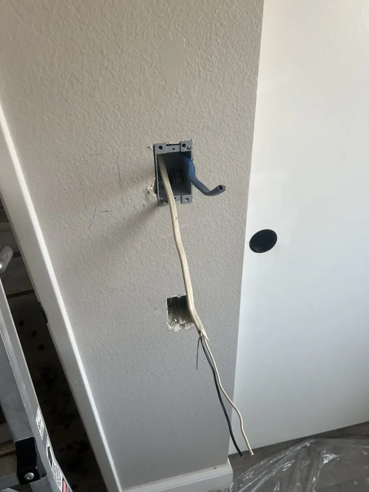 Slide of Ibarra’s Electrical Services