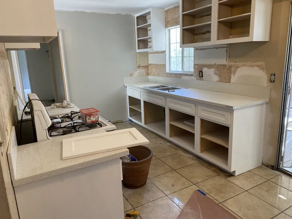 Emergency circuit breaker repair experts serving City of Industry, CA - IBot Handyman and Electrical