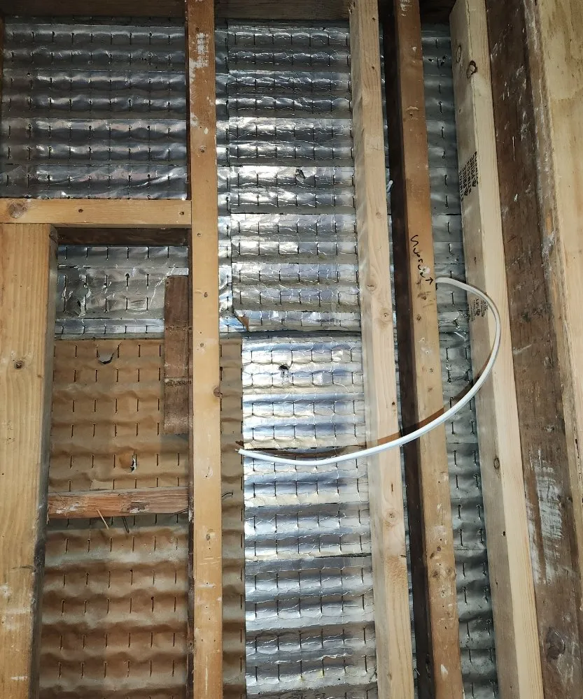 Licensed outlet and switch repair service in ,  - IC Electric